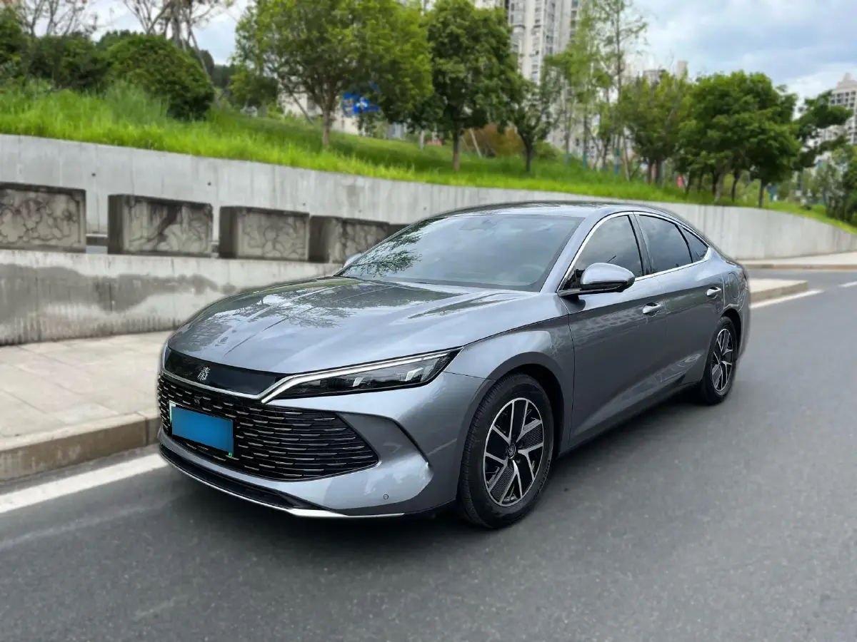 2024 BYD QinL 1.5L 101HP L4 E-CVT PHEV 10.08KWH