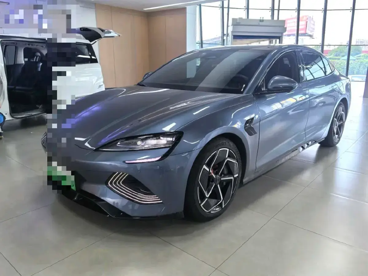 2023 BYD Seal BEV 82.5KWH