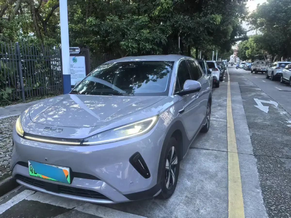 2025 BYD Sea Lion 05 EV BEV