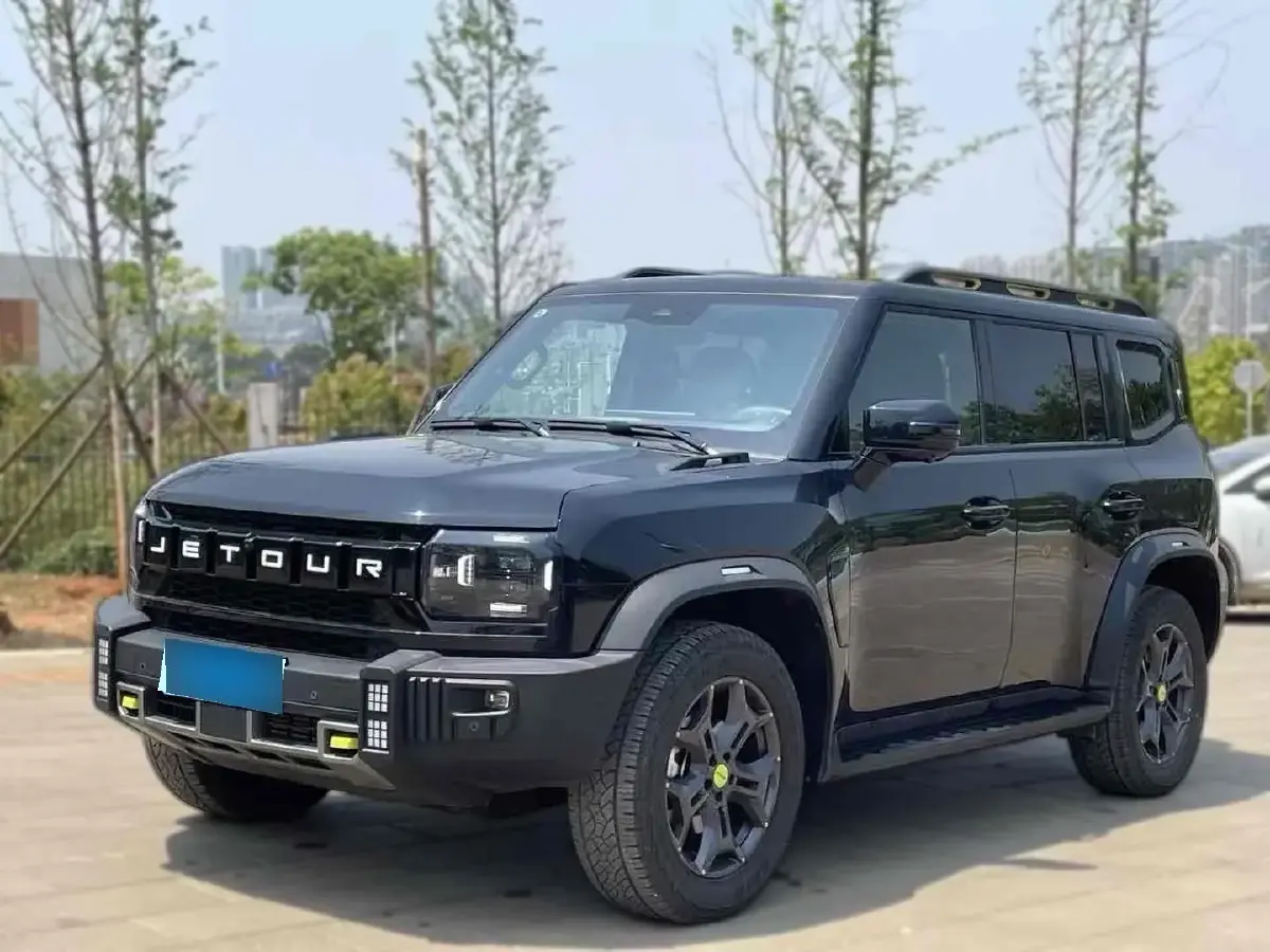 2023 Jetour Traveller 2.0T 254HP L4 7DCT