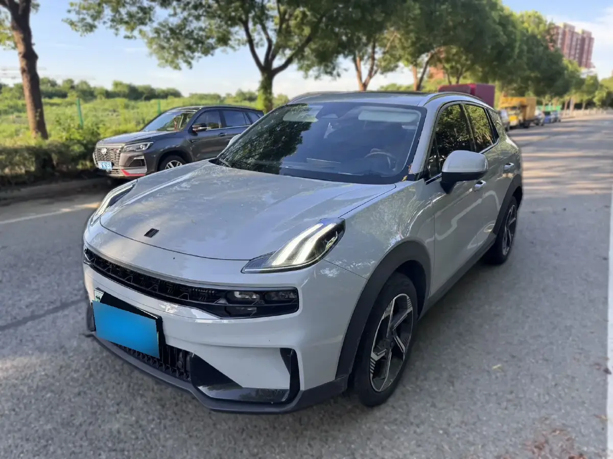 2023 LYNK&CO 06 EM-P 1.5T 177HP L3 7DCT PHEV 15.5KWH