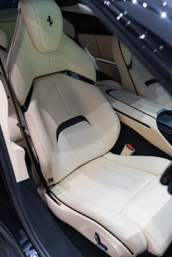 2023 Ferrari Purosangue 6.5L 725HP V12 8DCT,autocango,china used car exporter,china ev exporter,chinese used car exporter,chinese used ev exporter