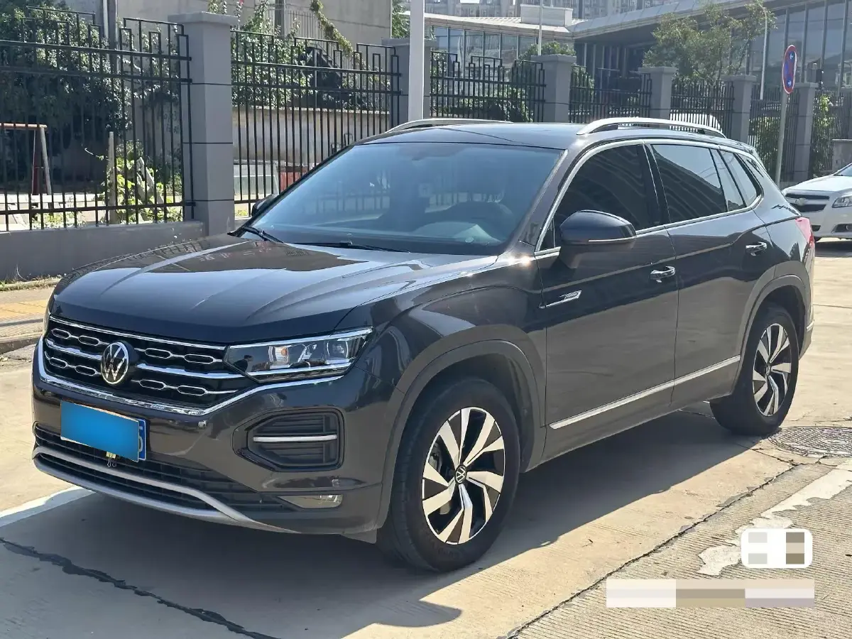 2020 Volkswagen Tayron 2.0T 186HP L4 7DCT