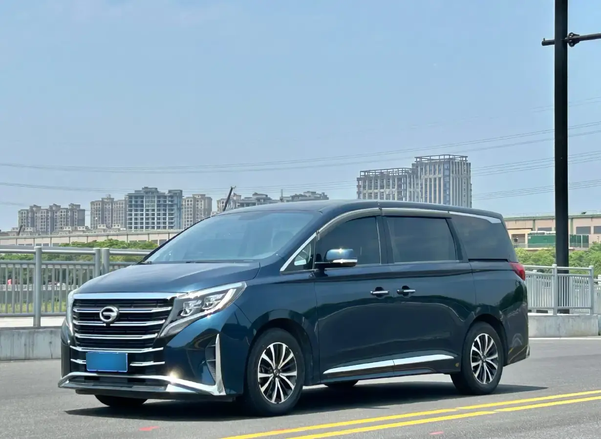 2021 GAC Trumpchi M8 2.0T 252HP L4 8AT