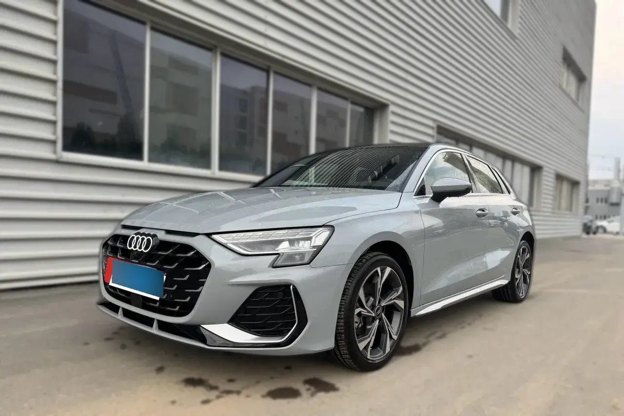 2025 Audi A3 1.5T 160HP L4 7DCT