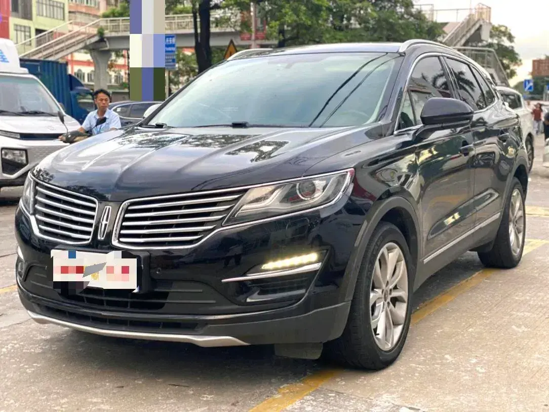 2018 Lincoln MKC 2.0T 253HP L4 6AT