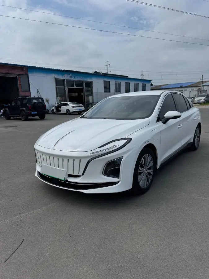 2024 HongQi E-QM5 BEV 72KWH