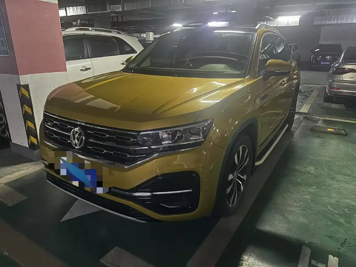 2019 Volkswagen Tayron 2.0T 220HP L4 7DCT
