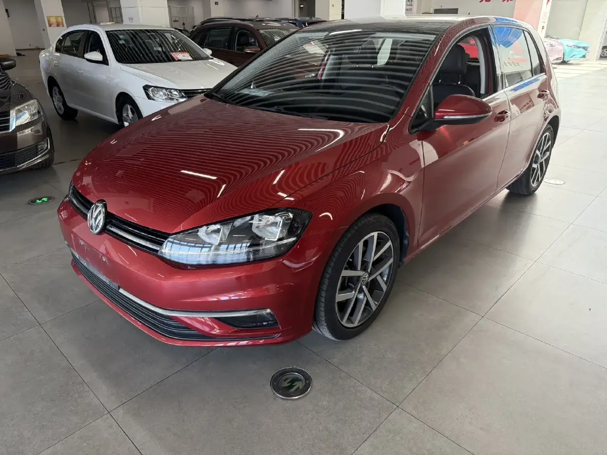 2019 Volkswagen Golf 1.4T 150HP L4 7DCT