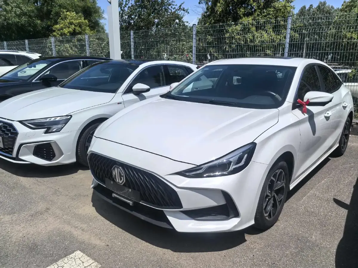 2021 MG 5 1.5L 120HP L4 CVT