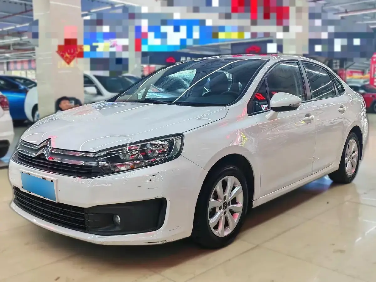 2018 Citroen C4 C-Quatre 1.6L 117HP L4 5MT