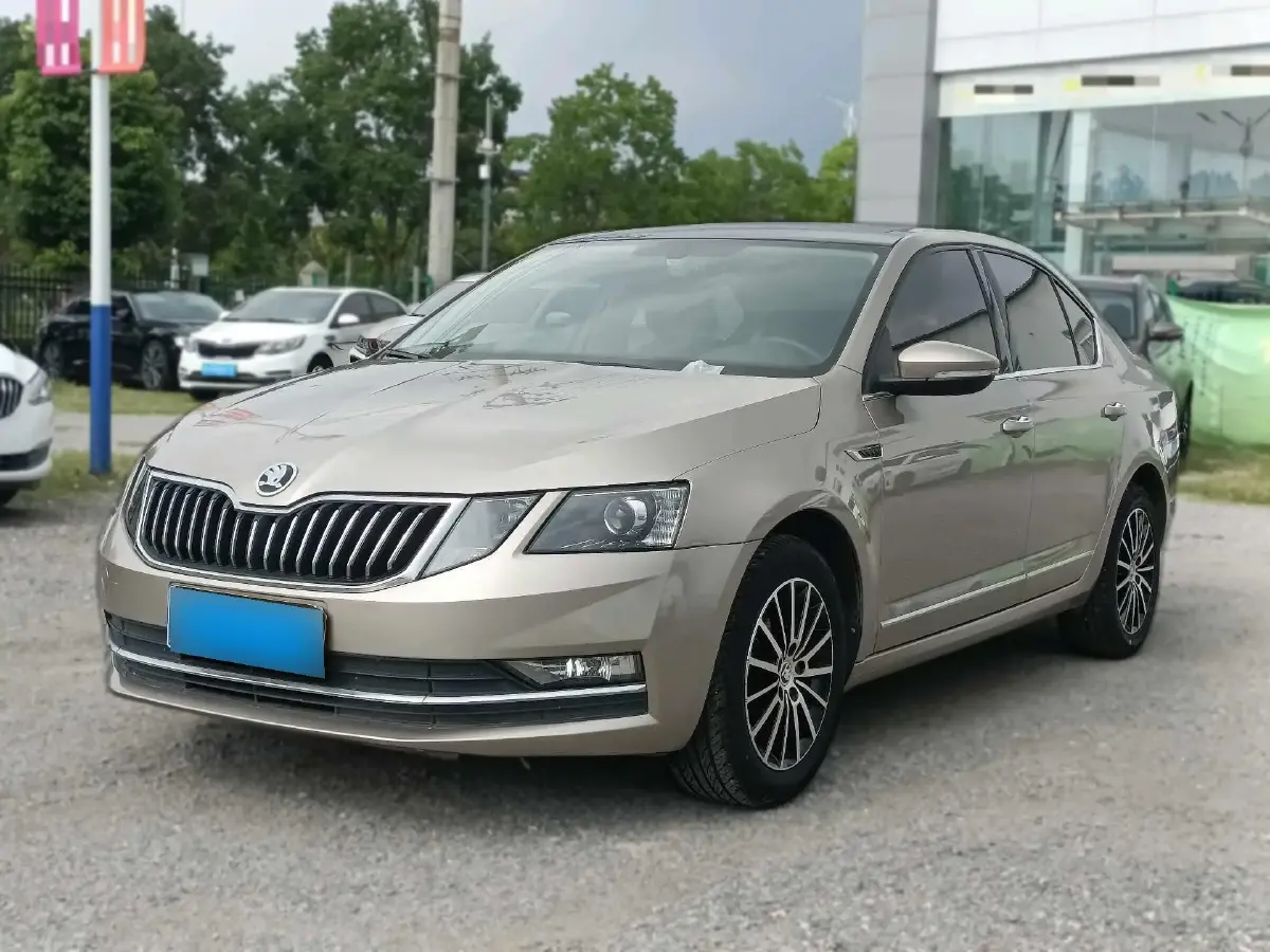 2019 Skoda Octavia 1.2T 116HP L4 7DCT