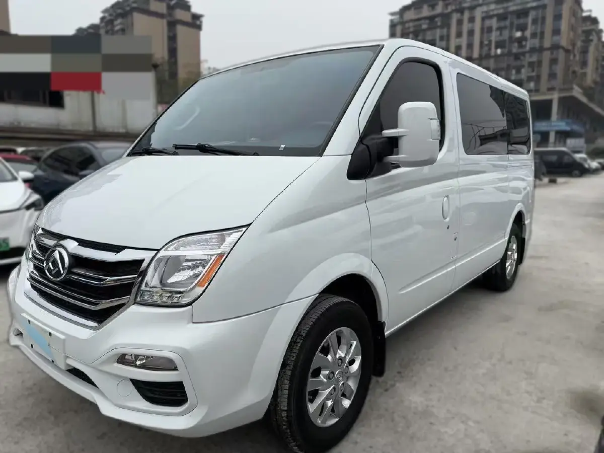 2021 MAXUS XinTu V80 2.0T 139HP L4 6AMT