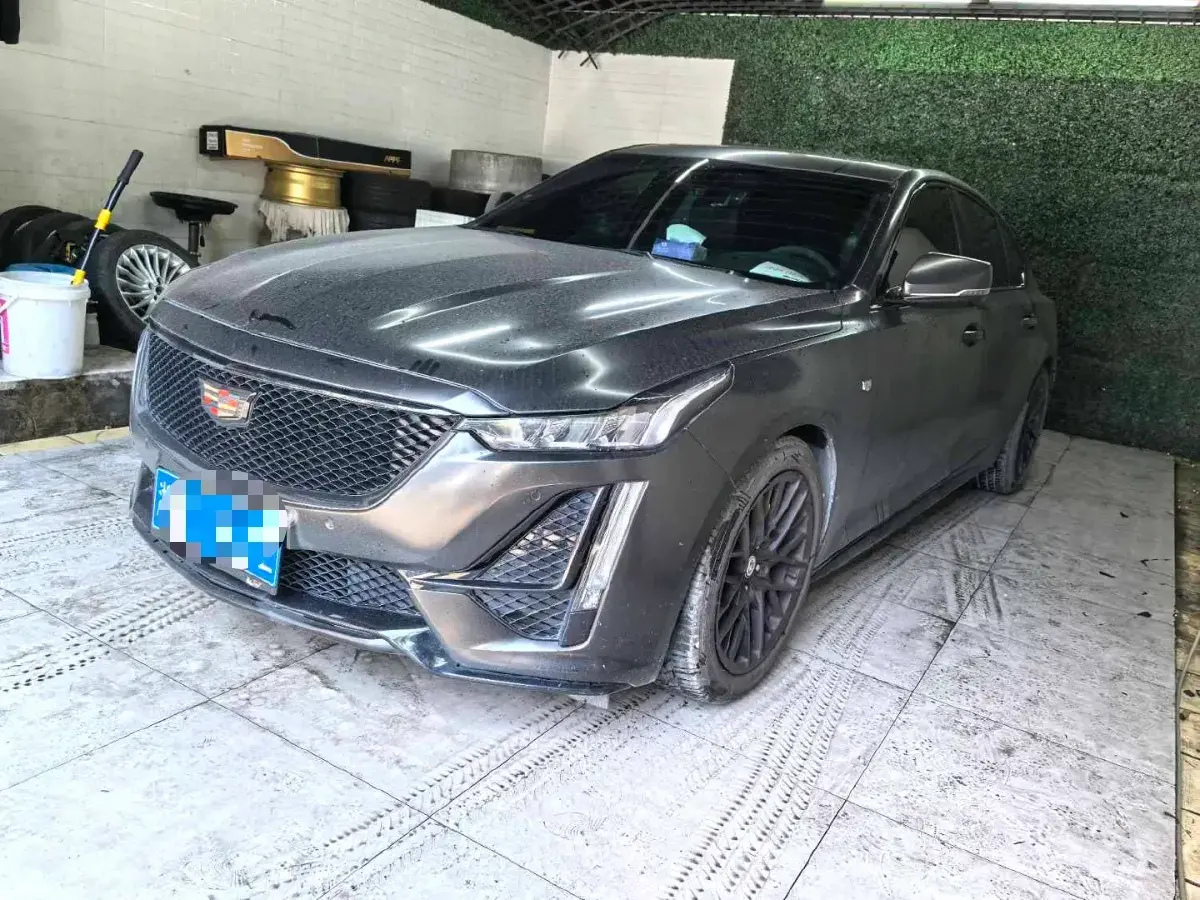 2021 Cadillac CT5 2.0T 237HP L4 10AT