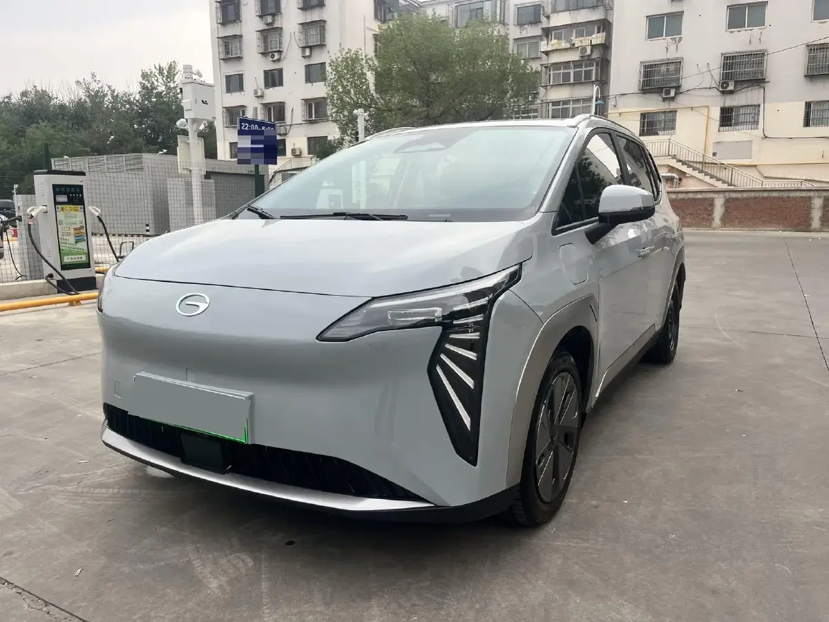 2023 Aion Y BEV 68.2KWH