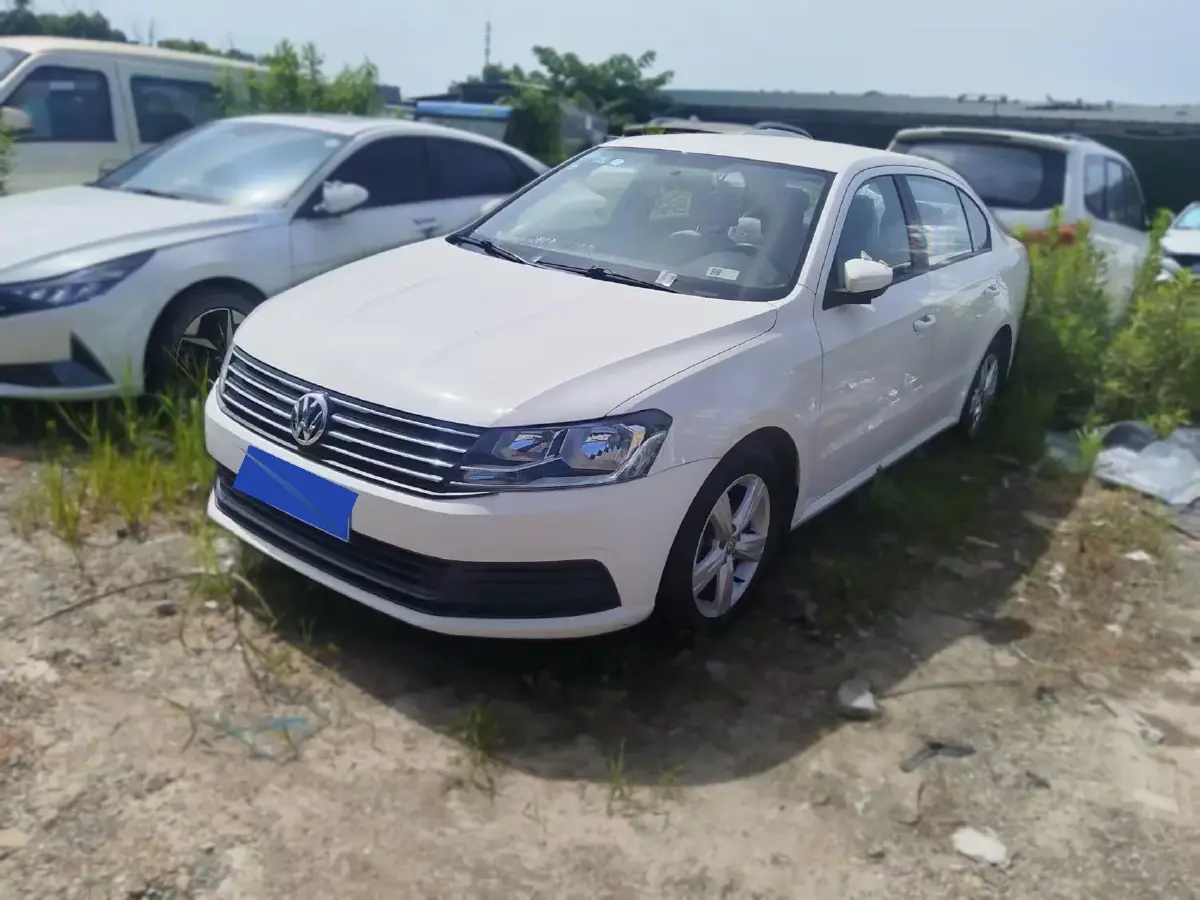 2017 Volkswagen Lavida 1.6L 110HP L4 6AT