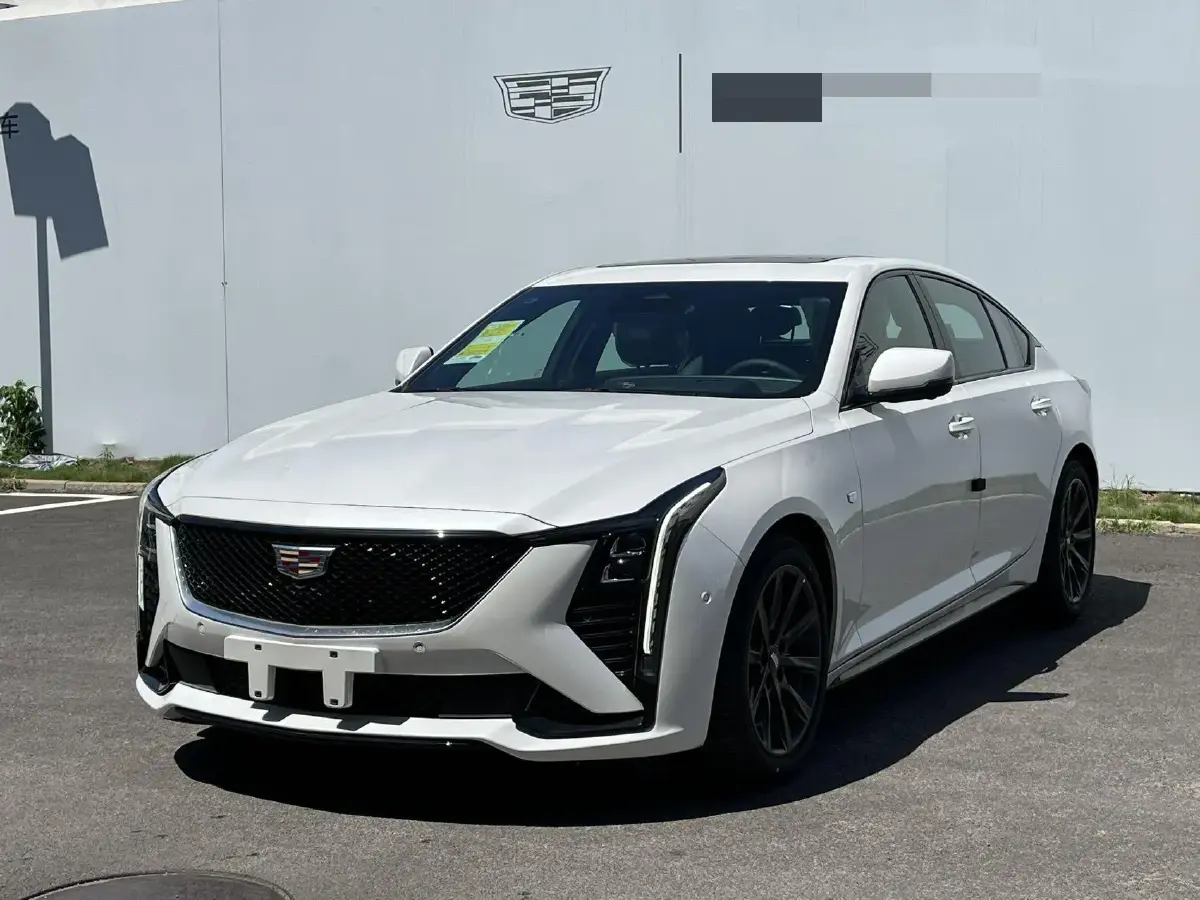 2024 Cadillac CT5 2.0T 237HP L4 10AT