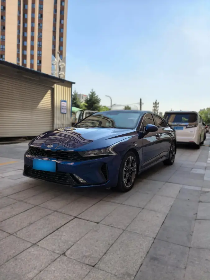 2020 Kia K5 1.5T 170HP L4 7DCT