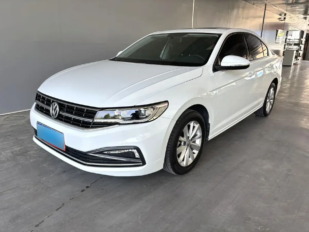 2020 Volkswagen Bora 1.5L 113HP L4 5MT