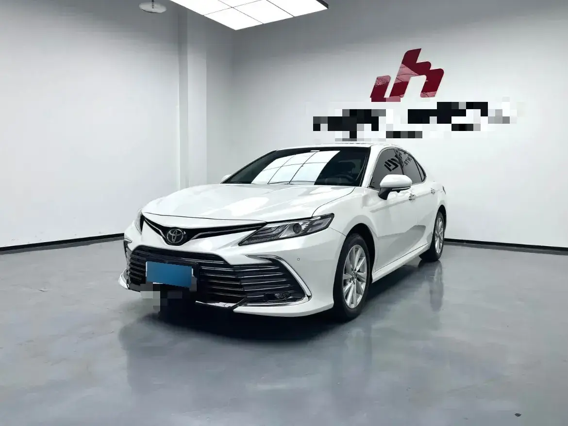 2021 Toyota Camry 2.0L 178HP L4 CVT