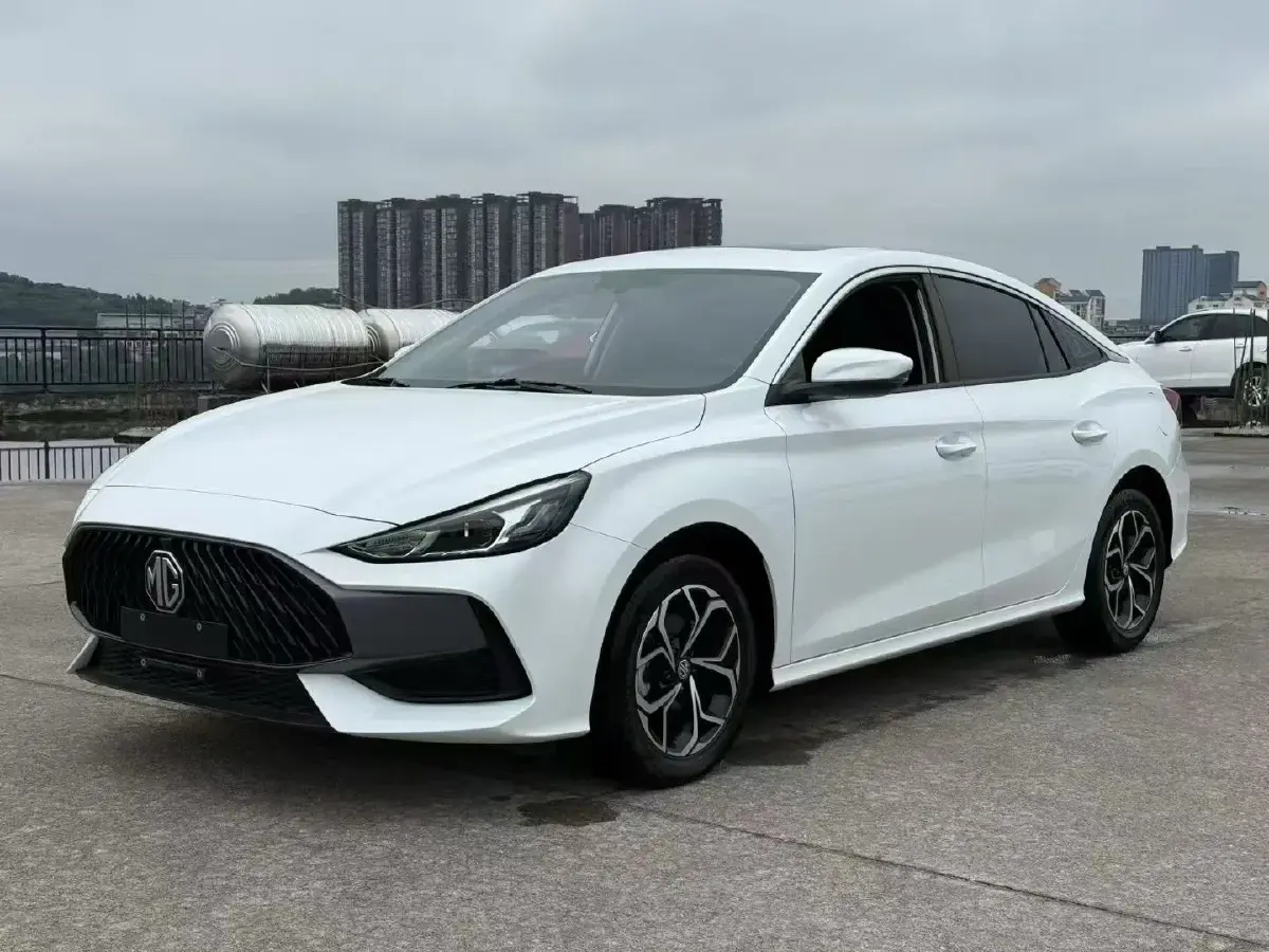 2023 MG 5 1.5L 129HP L4 CVT