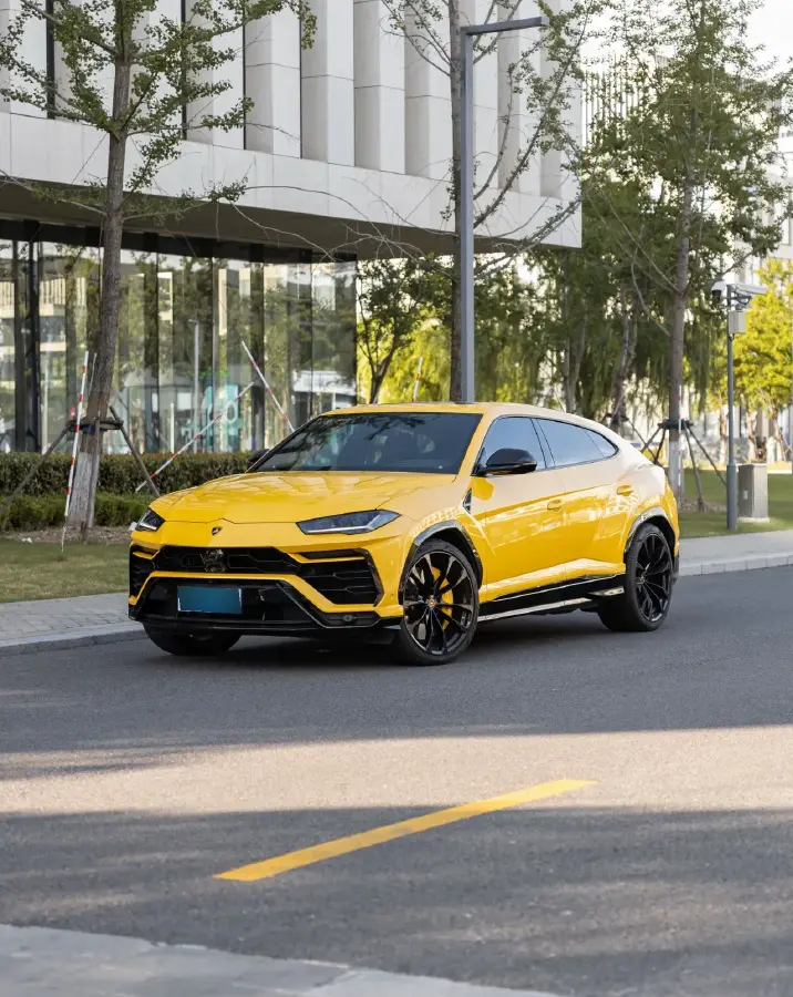 2021 Lamborghini Urus 4.0T 641HP V8 8AT