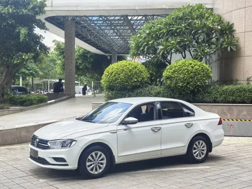 2018 Volkswagen Bora 1.5L 110HP L4 6AT