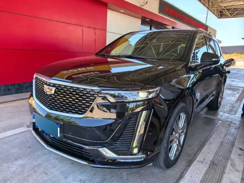 2022 Cadillac XT6 2.0T 237HP L4 9AT