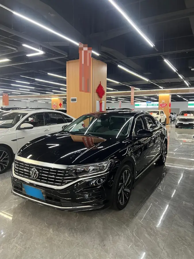 2022 Volkswagen Passat 2.0T 186HP L4 7DCT