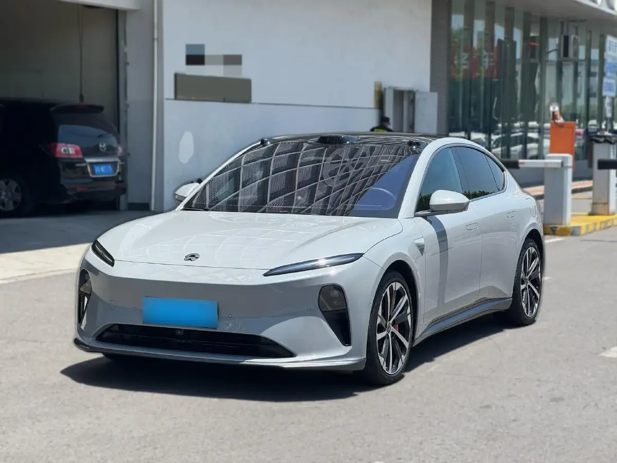 2022 NIO ET5 BEV 75KWH