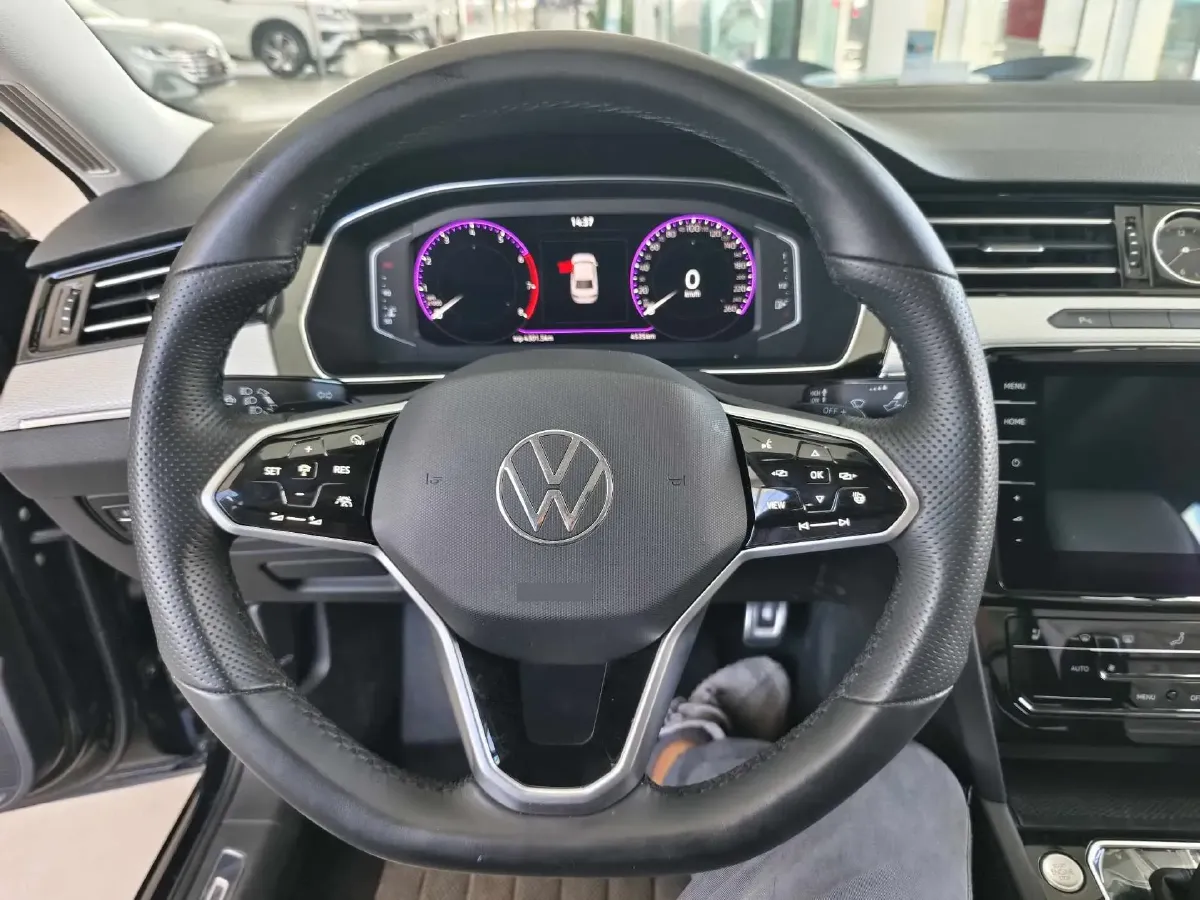 2023 Volkswagen Magotan 2.0T 186HP L4 7DCT,autocango,china used car exporter,china ev exporter,chinese used car exporter,chinese used ev exporter