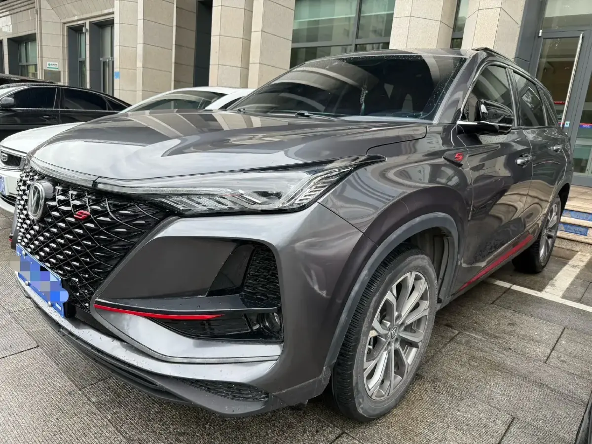 2021 ChangAn CS75 Plus 2.0T 233HP L4 8AT