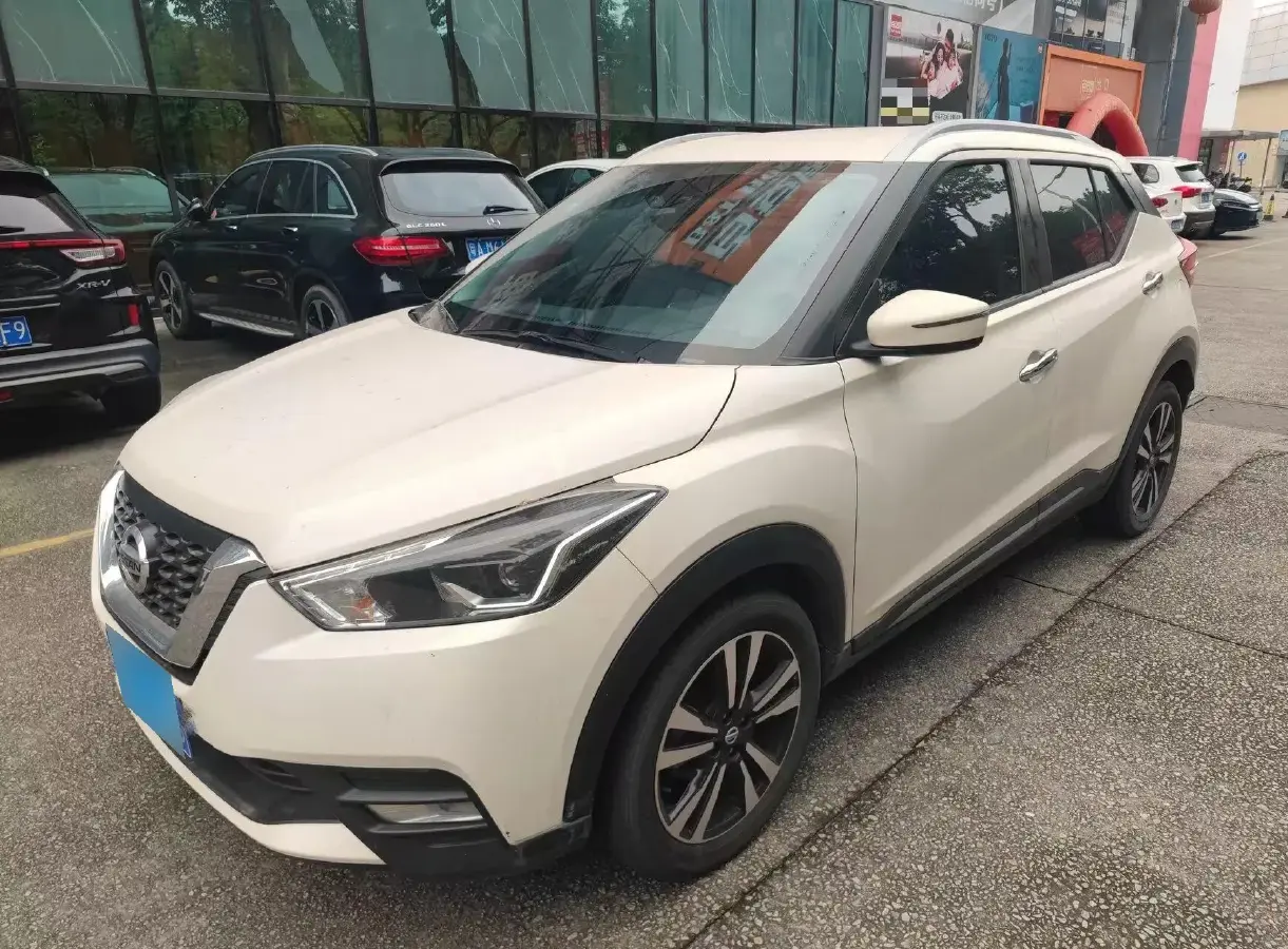 2021 Nissan Kicks 1.5L 122HP L4 CVT