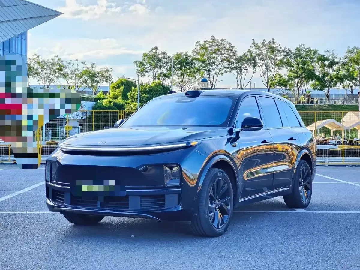 2023 Li L8 Range Extended 154HP REEV 40.9KWH