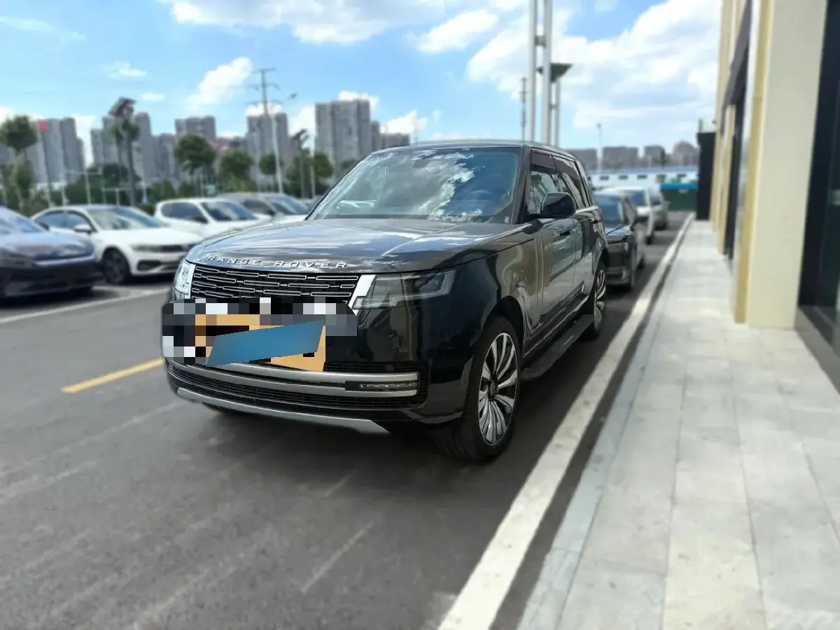 2024 Land Rover Range Rover 3.0T 400HP L6 8AT