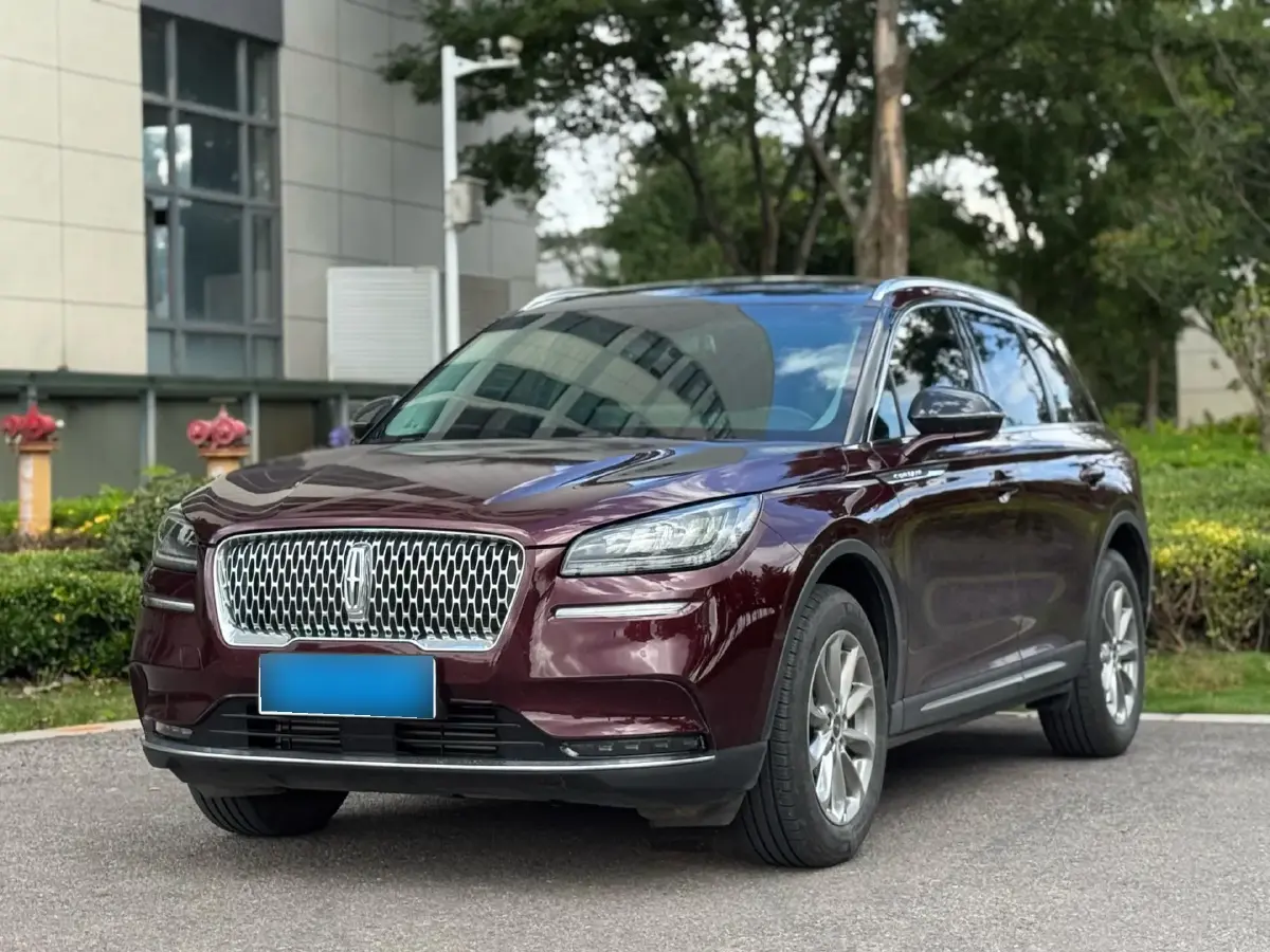 2022 Lincoln Corsair 2.0T 245HP L4 8AT