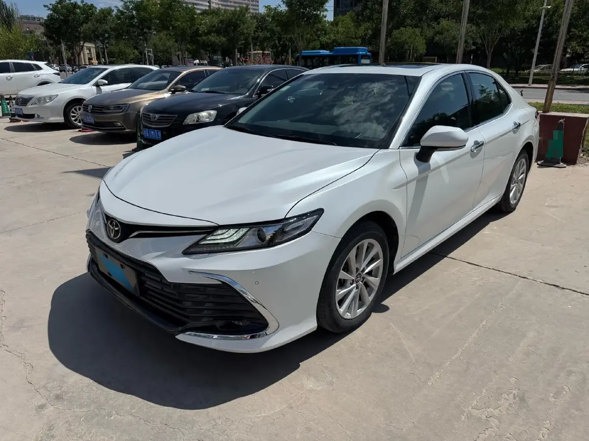 2021 Toyota Camry 2.0L 178HP L4 CVT