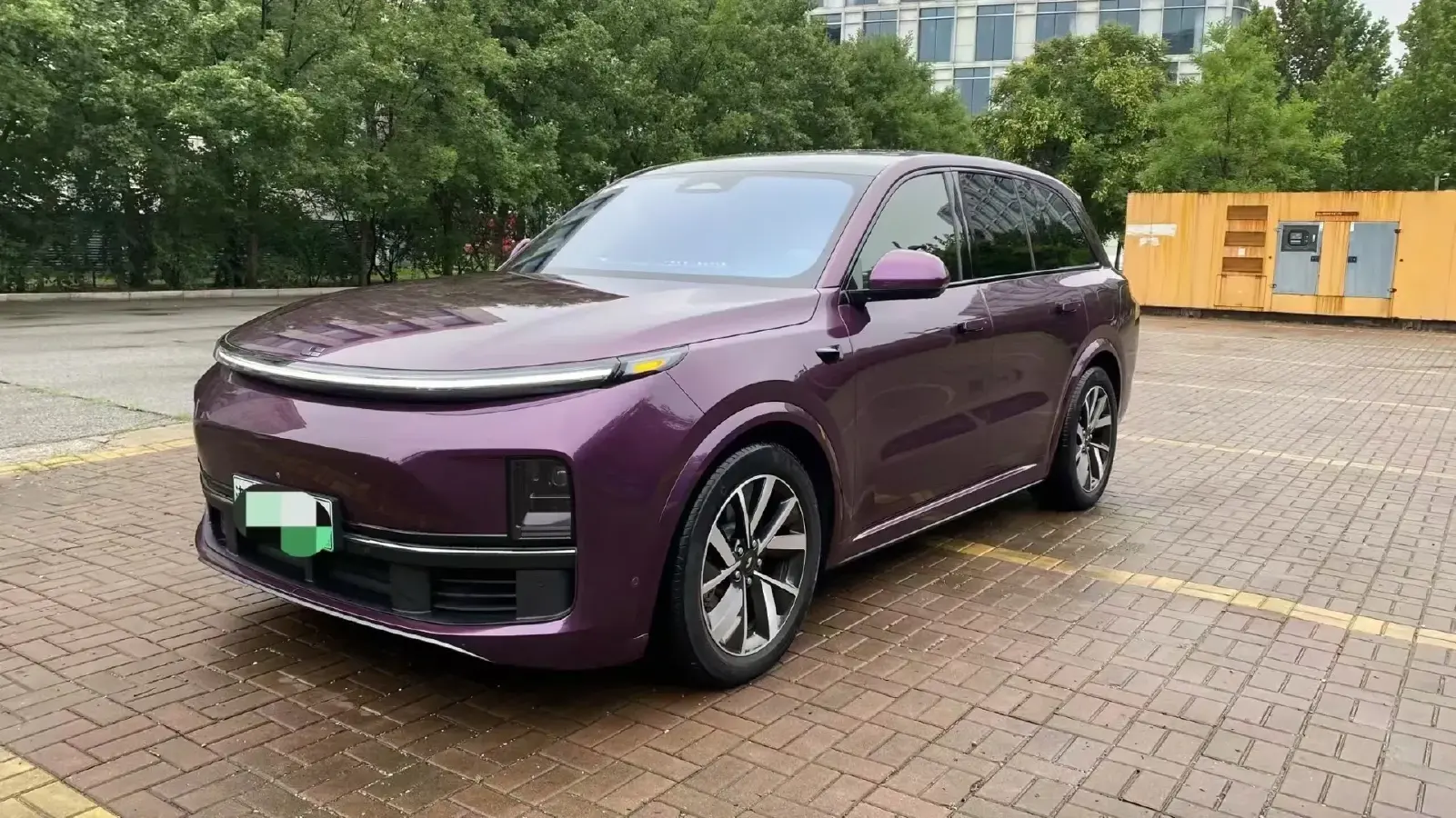 2023 Li L8 Range Extended 154HP REEV 40.9KWH