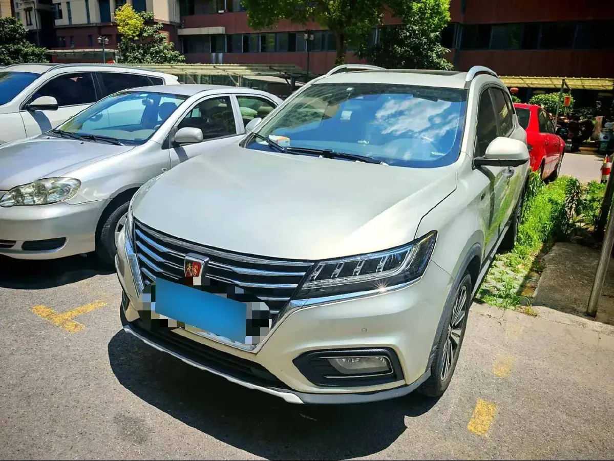 2017 Roewe RX5 1.5T 169HP L4 2AT PHEV 12KWH 2017 Roewe RX5 1.5T 169HP L4 2AT PHEV 12KWH