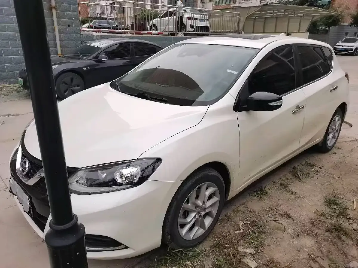 2021 Nissan Tiida 1.6L 122HP L4 CVT