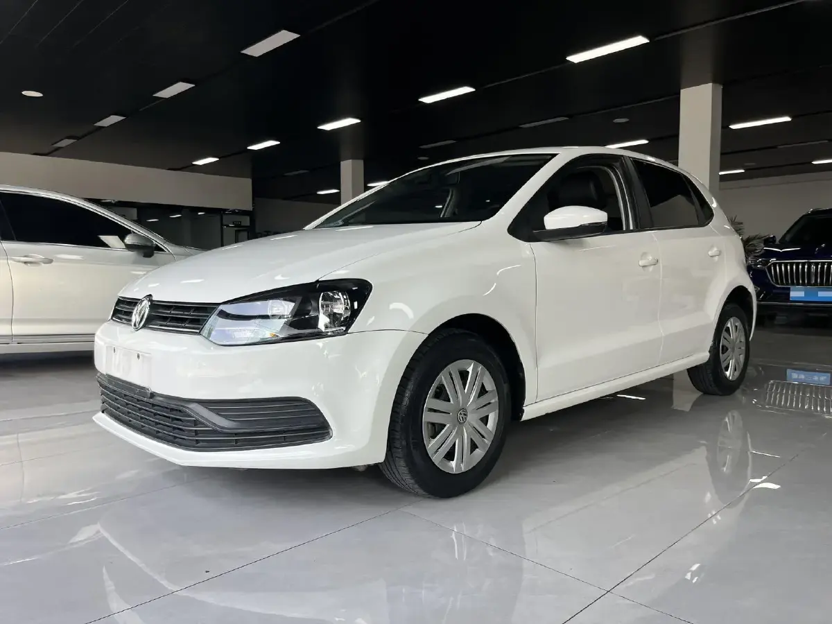 2018 Volkswagen Polo 1.5L 110HP L4 6AT