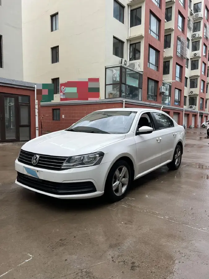 2017 Volkswagen Lavida 1.6L 110HP L4 6AT
