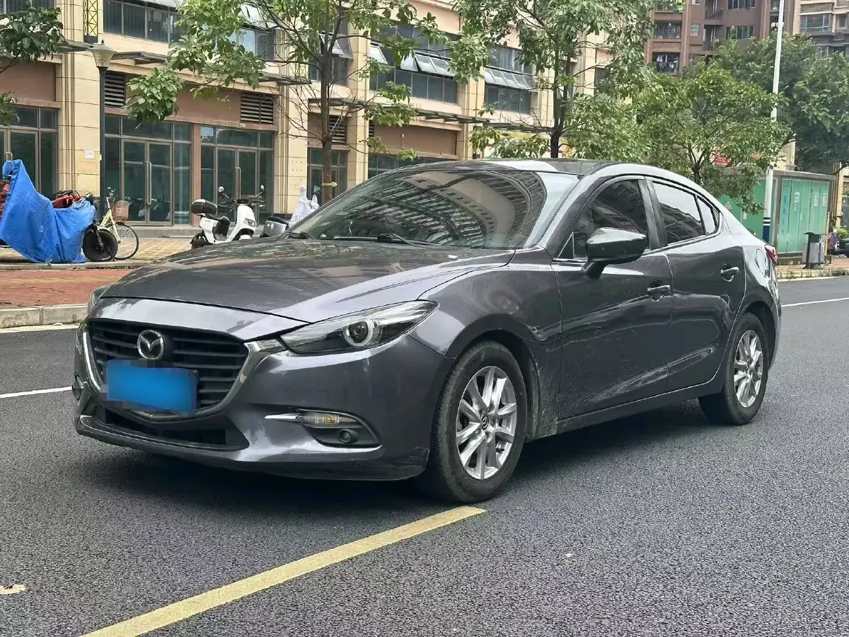2017 Mazda 3 Axela 1.5L 117HP L4 6AT
