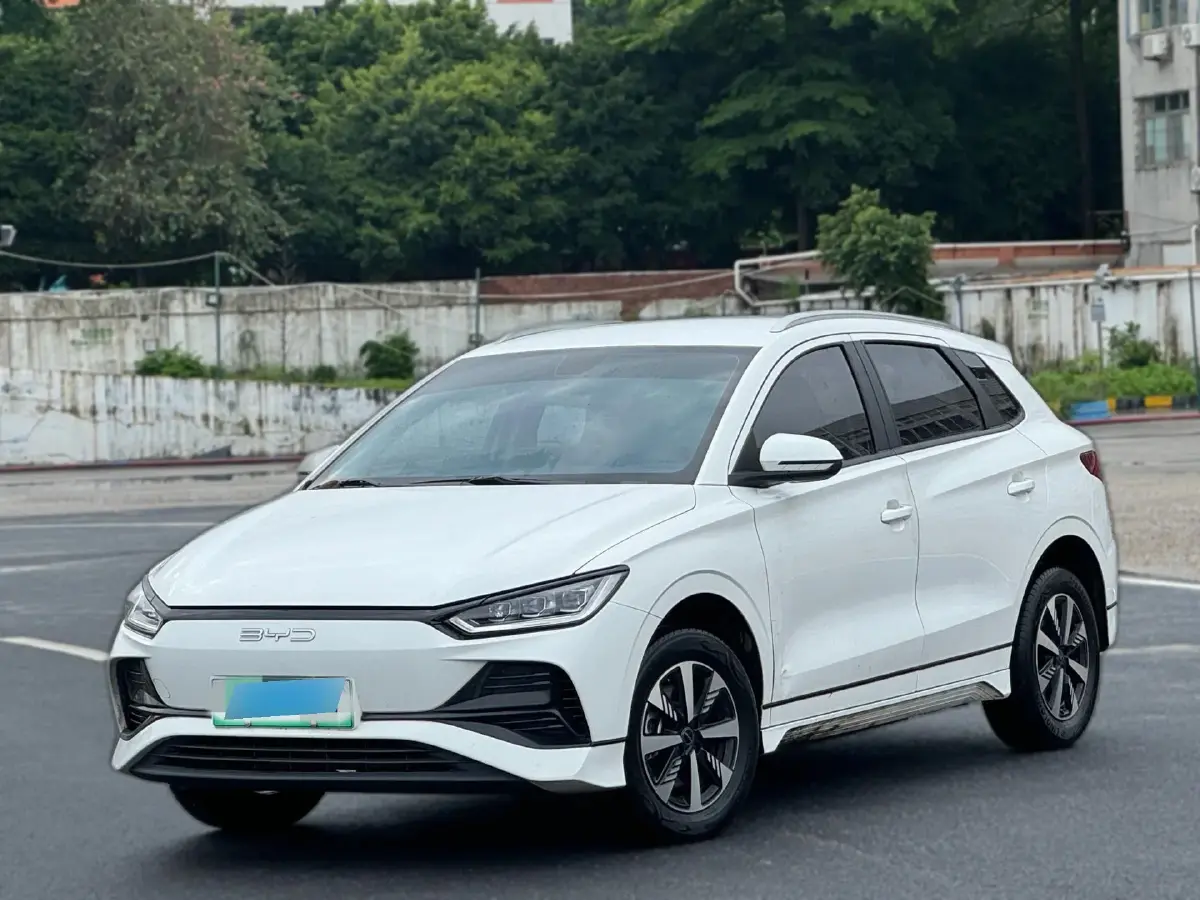 2023 BYD e2 BEV 43.2KWH