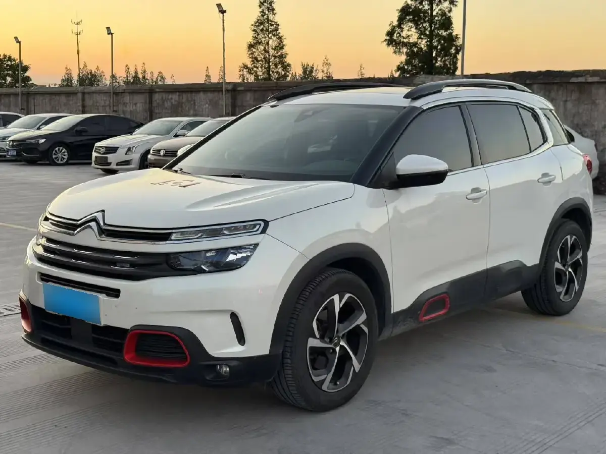 2017 Citroen C5 Aircross 1.6T 167HP L4 6AT