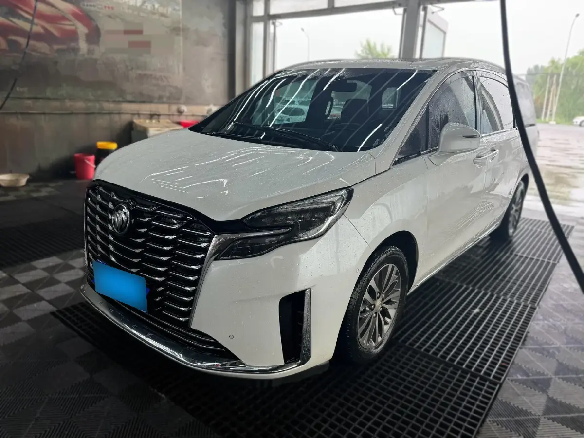 2023 Buick GL8 2.0T 237HP L4 9AT