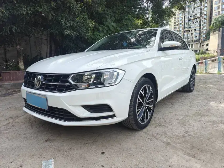 2020 Volkswagen Bora 1.5L 113HP L4 5MT