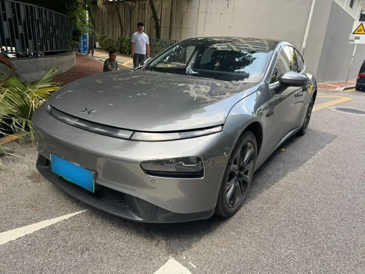 2022 Xpeng P7 BEV 77.9KWH