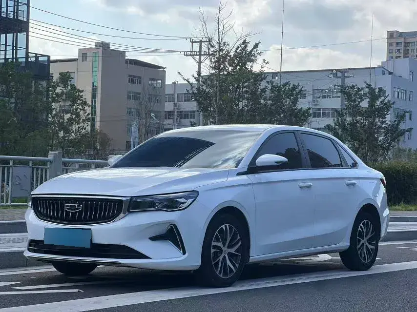 2023 Geely Emgrand 1.5L 127HP L4 CVT