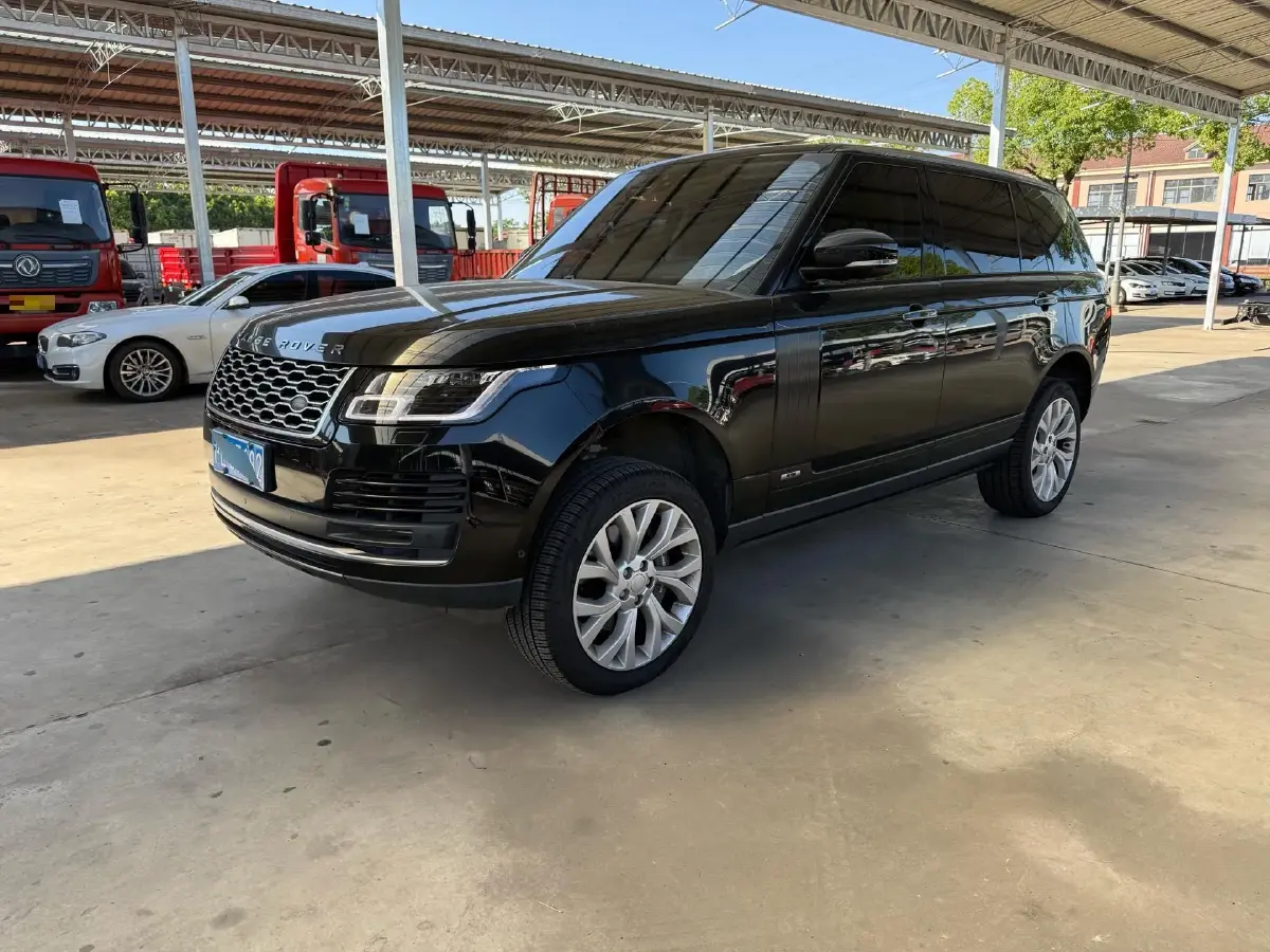 2018 Land Rover Range Rover 3.0T 381HP V6 8AT